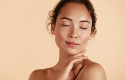 HydraGlow Facial